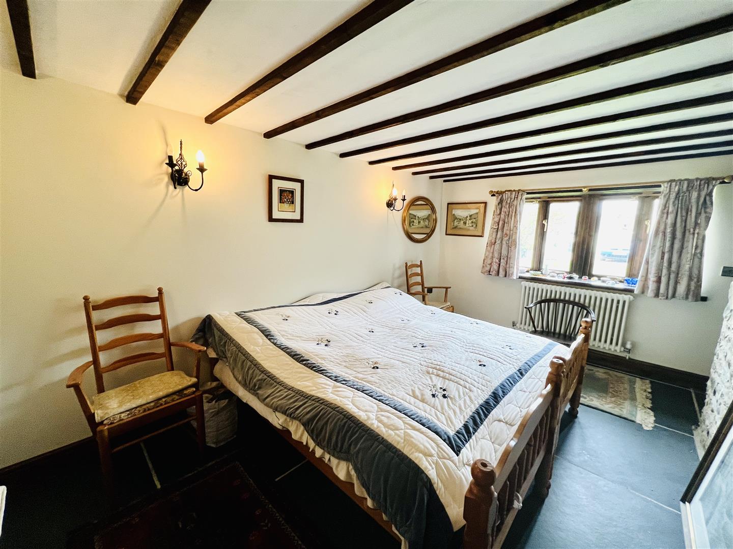 Capel Isaac, Llandeilo BJP Residential